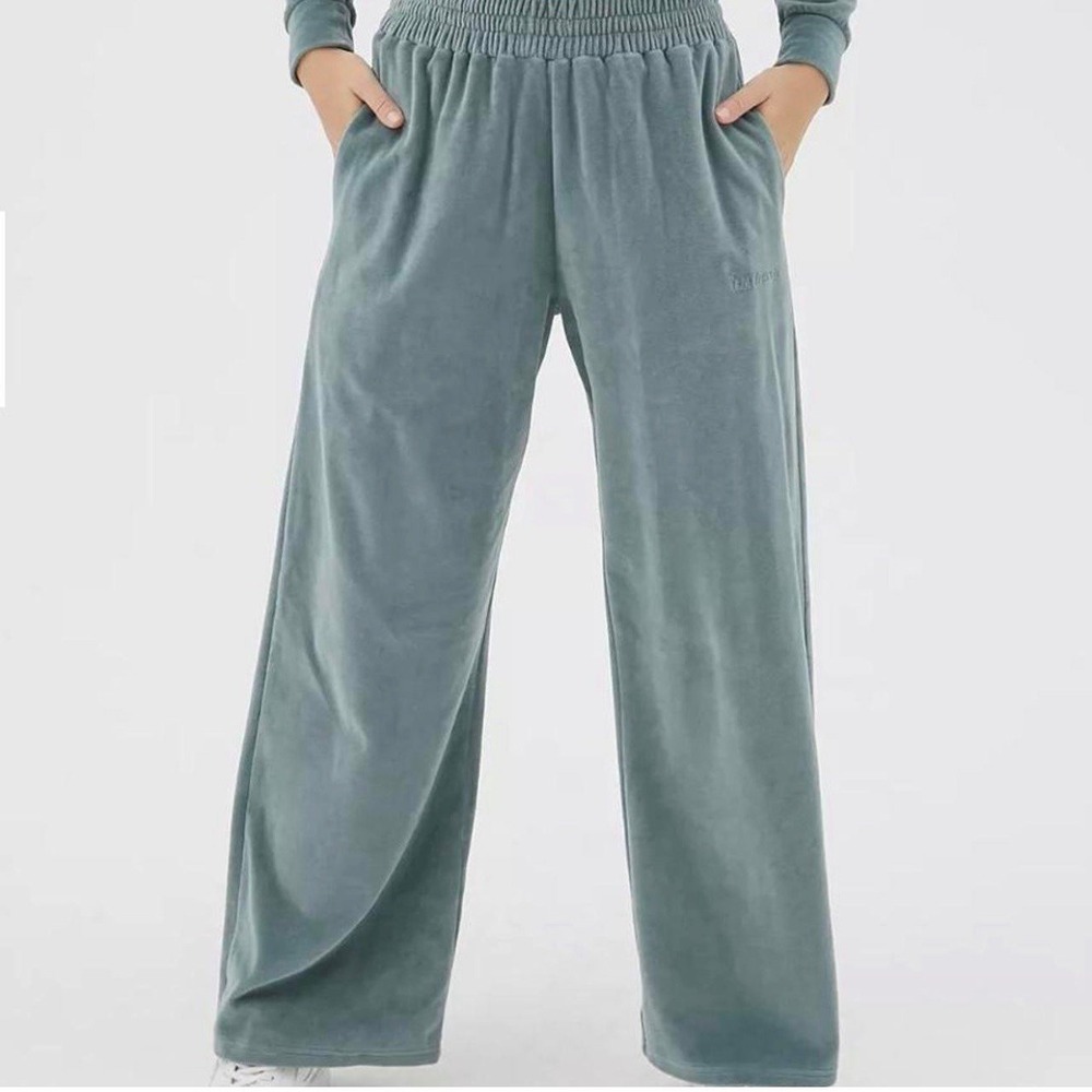 iets frans Velvet Velour Wide Leg flare Joggers sweatpants Urban Outfitters smal